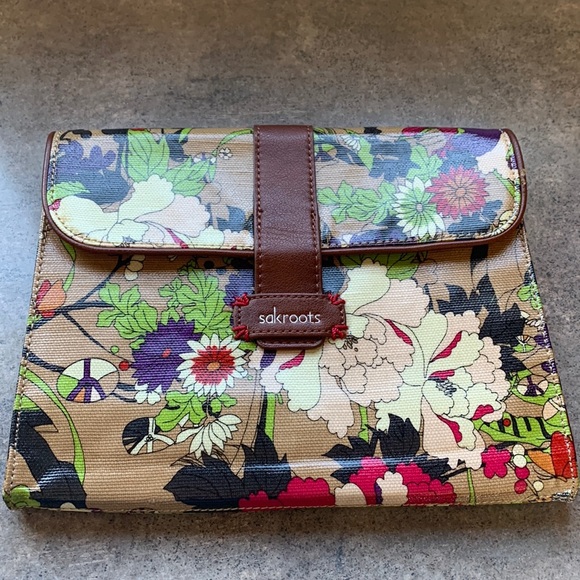 Sakroots Handbags - Sakroots Tablet Slip Case Bag